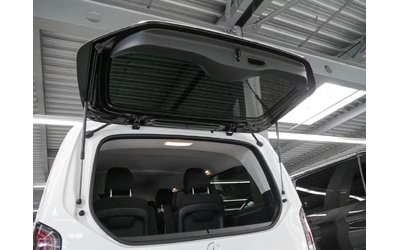 Mercedes-Benz EQV 300 Lang MBUX| SHZ| DISTR| KAM| LED| SH - автомобили, коли, обяви за нови и употребявани 9