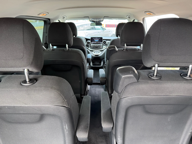 Mercedes-Benz EQV 300 Long - автомобили, коли, обяви за нови и употребявани 8