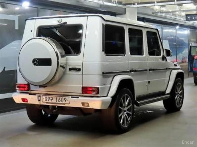 Mercedes-Benz G 350 DIESEL* AMG LINE* PANO* LANE ASS* - автомобили, коли, обяви за нови и употребявани 1
