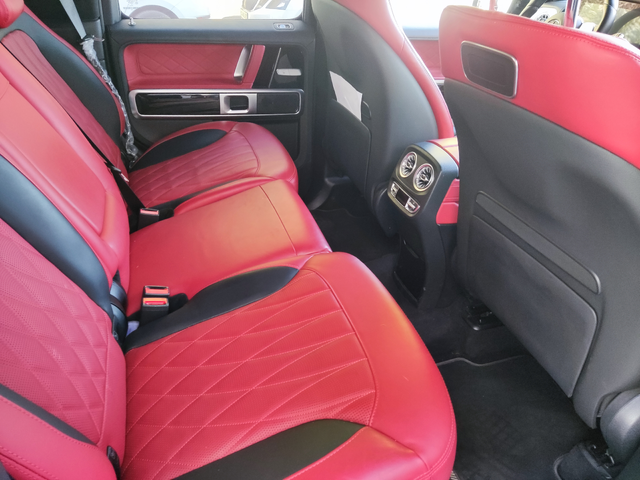 Mercedes-Benz G 400 - автомобили, коли, обяви за нови и употребявани 12