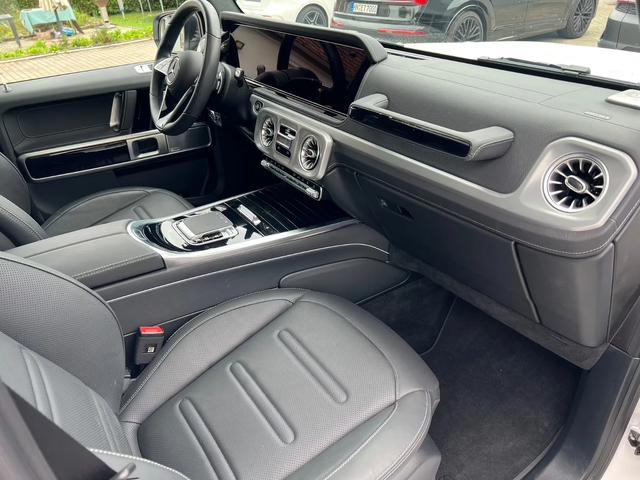 Mercedes-Benz G 450 d AMG-Line - автомобили, коли, обяви за нови и употребявани 10