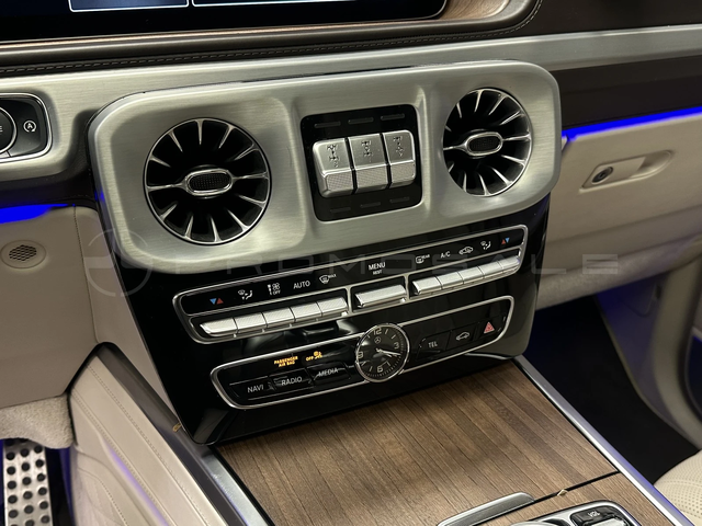 Mercedes-Benz G 500 AMG Pano* Burmester* LED* 360* Camera - автомобили, коли, обяви за нови и употребявани 11
