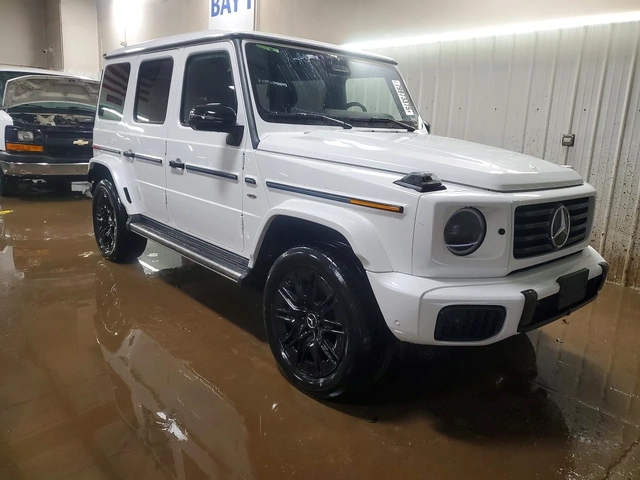 Mercedes-Benz G 580E 4М - автомобили, коли, обяви за нови и употребявани 0