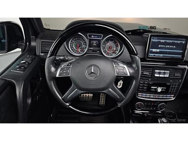 Mercedes-Benz G 63 AMG* МОНИТОРИ* КОЖА* ОБДУХВ* ПАНО - автомобили, коли, обяви за нови и употребявани 12