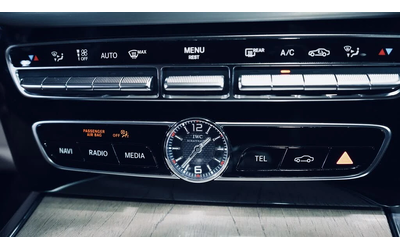 Mercedes-Benz G 63 AMG 4MATIC* AвтоКредит * (ЦЕНА ДО БГ) - автомобили, коли, обяви за нови и употребявани 14