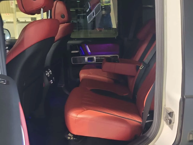 Mercedes-Benz G 63 AMG * CARFAX * ДИСТРОНИК * 360 КАМЕРА * ЧЕРЕН МАТТ * - автомобили, коли, обяви за нови и употребявани 10