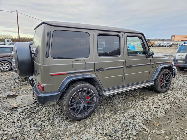 Mercedes-Benz G 63 AMG - автомобили, коли, обяви за нови и употребявани 2