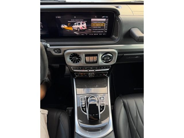 Mercedes-Benz G 63 AMG CARBON Exclusive Alcantara Обдухване Черен Мат - автомобили, коли, обяви за нови и употребявани 12