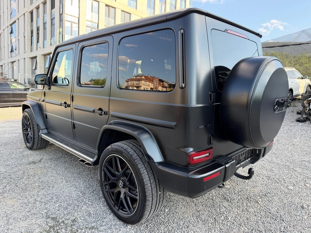 Mercedes-Benz G 63 AMG CARBON Exclusive Alcantara Обдухване Черен Мат - автомобили, коли, обяви за нови и употребявани 5