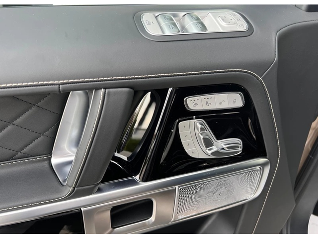 Mercedes-Benz G63 G63 AMG V8  - автомобили, коли, обяви за нови и употребявани 7