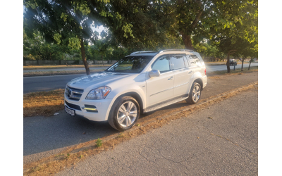 mercedes-benz-gl-350 - 1