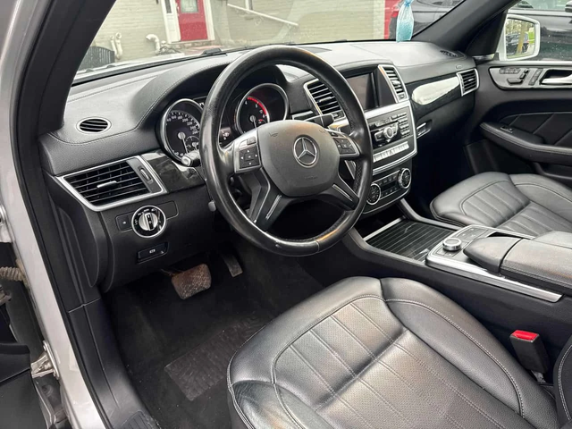 Mercedes-Benz GL 350 BlueTEC/360/Soft close/Air suspension/ПАНОРАМА - автомобили, коли, обяви за нови и употребявани 7