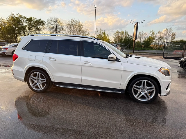 Mercedes-Benz GL 350 AMG-PANORAMA-360KAMERI-VAKUM-HARMAN KARDON-KEYLESS - автомобили, коли, обяви за нови и употребявани 1