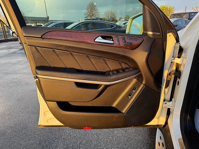 Mercedes-Benz GL 350 AMG-PANORAMA-360KAMERI-VAKUM-HARMAN KARDON-KEYLESS - автомобили, коли, обяви за нови и употребявани 6