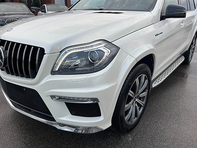 Mercedes-Benz GL 350 AMG OPTIK-PANORAMA-DISTRONIK-360KAMERI-7MESTA-FULL - автомобили, коли, обяви за нови и употребявани 3