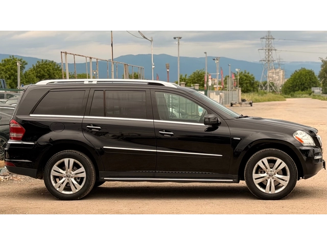 Mercedes-Benz GL 350 BlueTEC= 4Matic= AMG= 3xTV= 7 Места= harman/kardon - автомобили, коли, обяви за нови и употребявани 3
