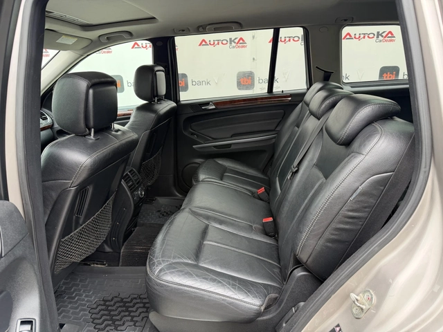 Mercedes-Benz GL 420 4.2CDI= 306КС= 7МЕСТА= ОБДУХВАНЕ= OFFROAD PACKET - автомобили, коли, обяви за нови и употребявани 8