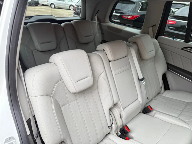 Mercedes-Benz GL 450 7МЕСТА* HarmanKardon* 4Matic* ПОДГРЕВ* КАМЕРА* М.Т - автомобили, коли, обяви за нови и употребявани 12