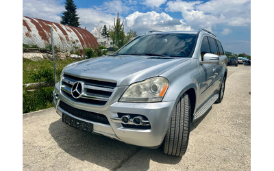 mercedes-benz-gl-450 - 1