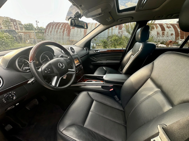 Mercedes-Benz GL 450 - автомобили, коли, обяви за нови и употребявани 5