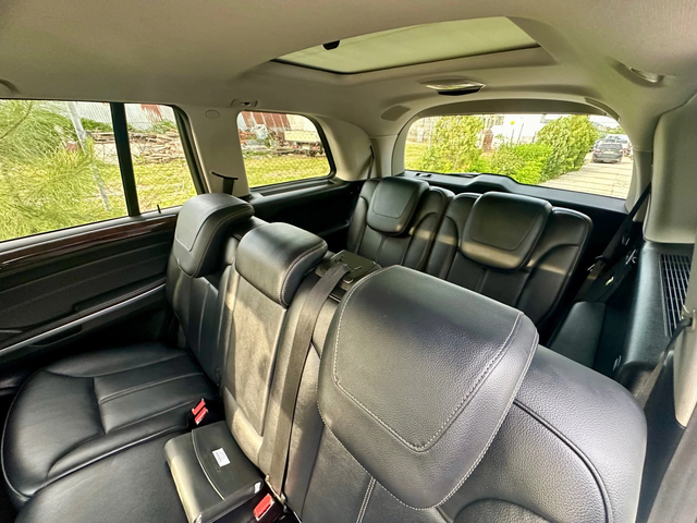 Mercedes-Benz GL 450 - автомобили, коли, обяви за нови и употребявани 9