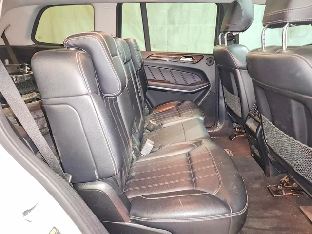 Mercedes-Benz GL 450 4MATIC - автомобили, коли, обяви за нови и употребявани 9