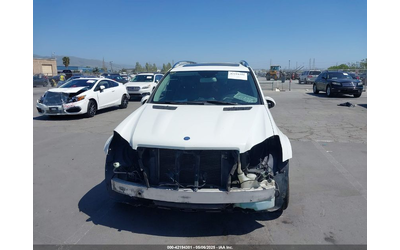 mercedes-benz-gl-4matic-nalichni-farove-i-predna-bronya - 5