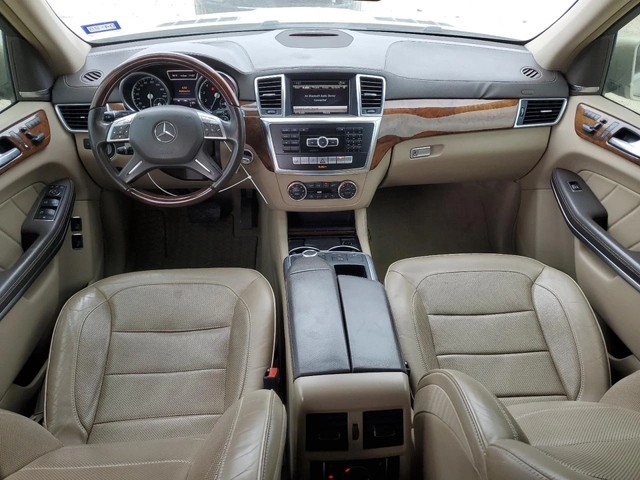 Mercedes-Benz GL 500 4MATIC AMG PACK* Harman* Keyless* Blind Spot - автомобили, коли, обяви за нови и употребявани 7