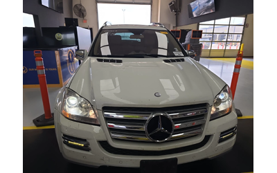 mercedes-benz-gl-500 - 1