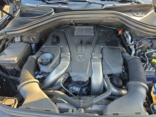 Mercedes-Benz GL 500 AMG* 4MATIC* Обдух* Harman/Kardon* 360* Масаж* - автомобили, коли, обяви за нови и употребявани 16