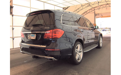 mercedes-benz-gl-500 - 3