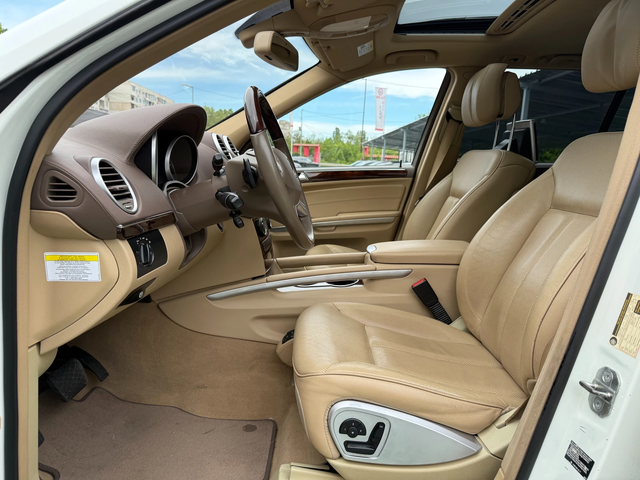 Mercedes-Benz GL 500 5.5 V8, 6+ 1 Места - автомобили, коли, обяви за нови и употребявани 6
