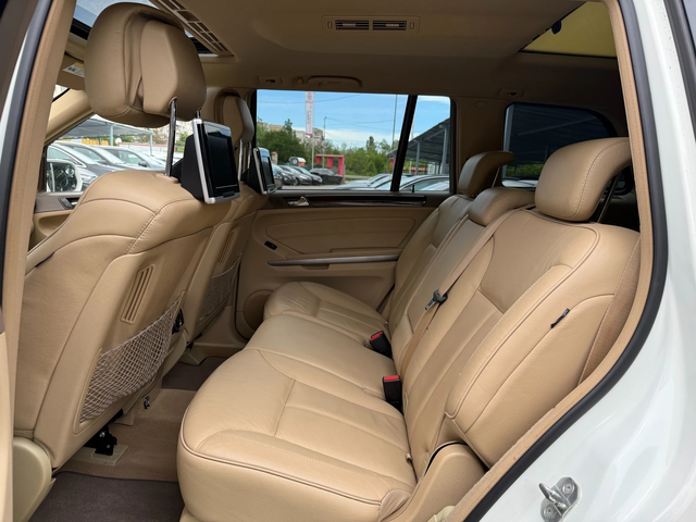 Mercedes-Benz GL 500 5.5 V8, 6+ 1 Места - автомобили, коли, обяви за нови и употребявани 8