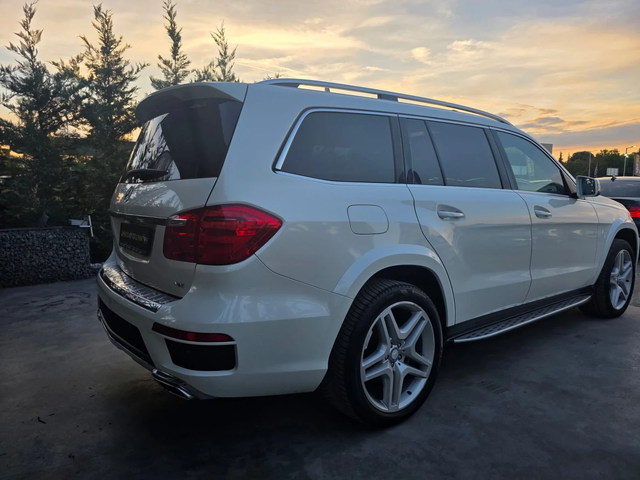 Mercedes-Benz GL 500 4 MATIC FULL AMG LINE 7 МЕСТЕН ПАНО ЛИЗИНГ 100% - автомобили, коли, обяви за нови и употребявани 9