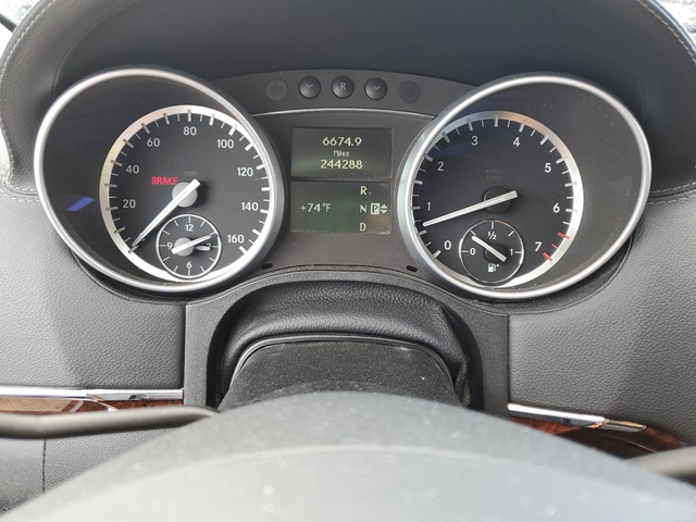 Mercedes-Benz GL 500 4MATIC - автомобили, коли, обяви за нови и употребявани 8