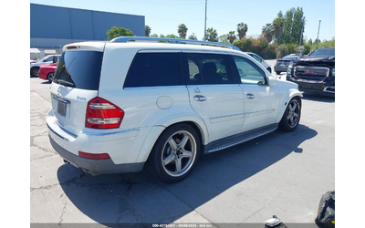 mercedes-benz-gl-500-4matic-nalichni-farove-i-predna-bronya - 4