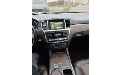 Mercedes-Benz GL 550 - автомобили, коли, обяви за нови и употребявани 13