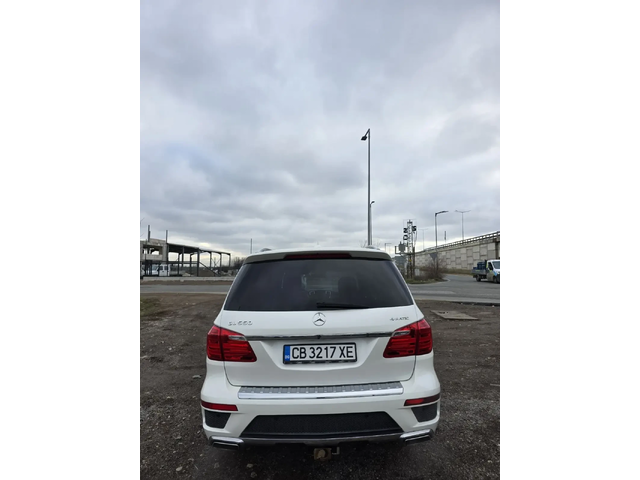Mercedes-Benz GL 550 - автомобили, коли, обяви за нови и употребявани 3