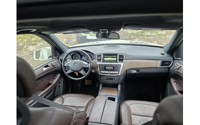 Mercedes-Benz GL 550 - автомобили, коли, обяви за нови и употребявани 8