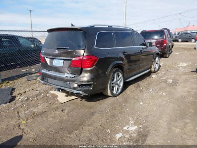 Mercedes-Benz GL 550 - автомобили, коли, обяви за нови и употребявани 3
