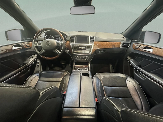 Mercedes-Benz GL 550 4MATIC* КОжа* Подгрев* Обдухване* Кейлес* Blind Sp - автомобили, коли, обяви за нови и употребявани 6