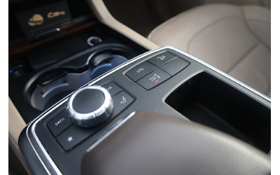 Mercedes-Benz GL GL - автомобили, коли, обяви за нови и употребявани 16