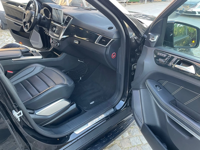 Mercedes-Benz GL Bang & Olufsen - автомобили, коли, обяви за нови и употребявани 9
