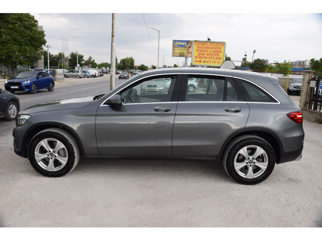 Mercedes-Benz GL D 4 MATIC 9G - автомобили, коли, обяви за нови и употребявани 9