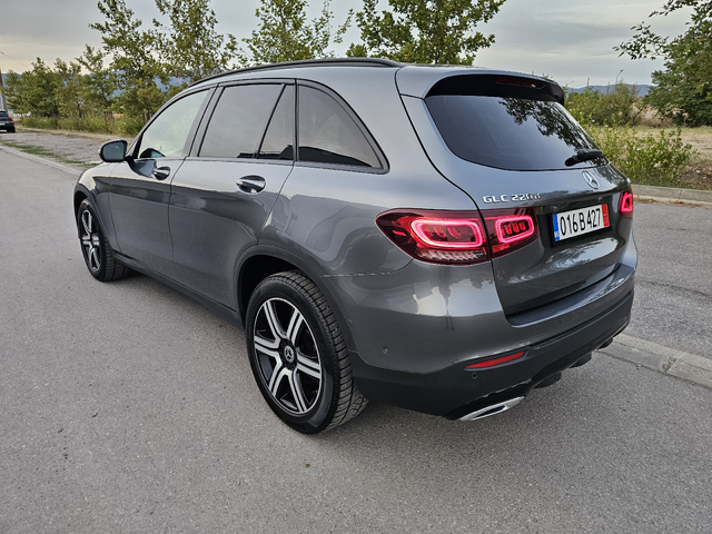 Mercedes-Benz GL Night Edition 9G-TRONIC - автомобили, коли, обяви за нови и употребявани 3