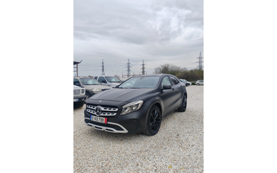 mercedes-benz-gla-180 - 0