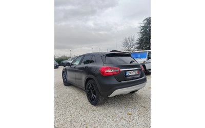 mercedes-benz-gla-180 - 3