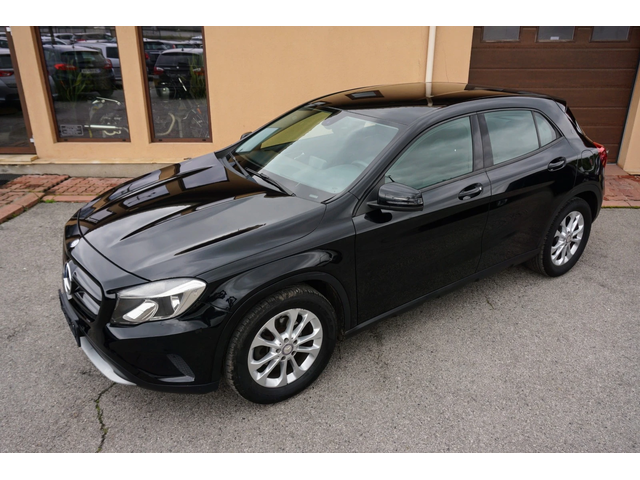 Mercedes-Benz GLA 180 CDI EXECUTIVE AUTO - автомобили, коли, обяви за нови и употребявани 0
