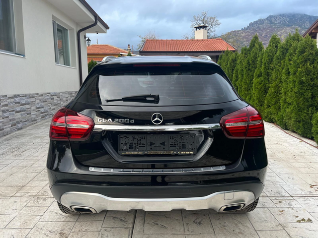 Mercedes-Benz GLA 200 2.0 CDI FACE НАПЪЛНО ОТСЛУЖЕН - автомобили, коли, обяви за нови и употребявани 5
