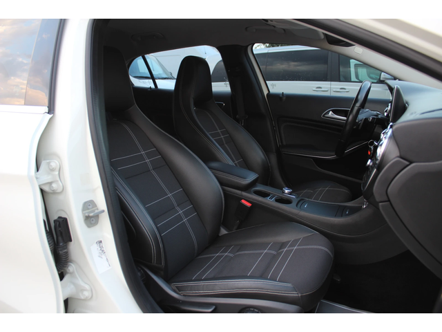 Mercedes-Benz GLA 200 CDI EURO6B ЛИЗИНГ - автомобили, коли, обяви за нови и употребявани 13